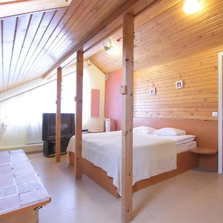 Guest house Urusel *