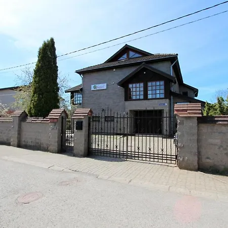 Urusel Guest house *